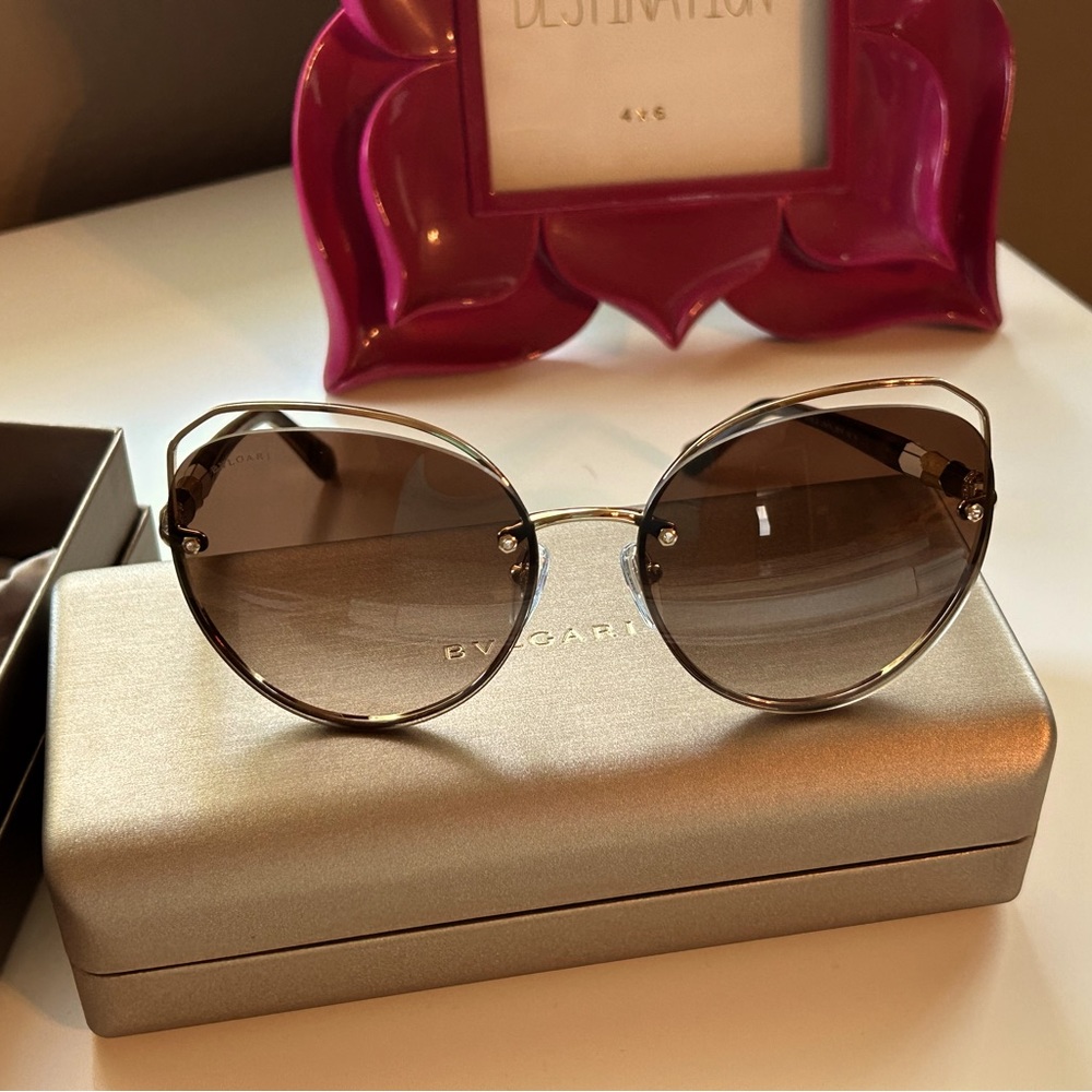 Bvlgari Cat-Eye Sunglasses Brown